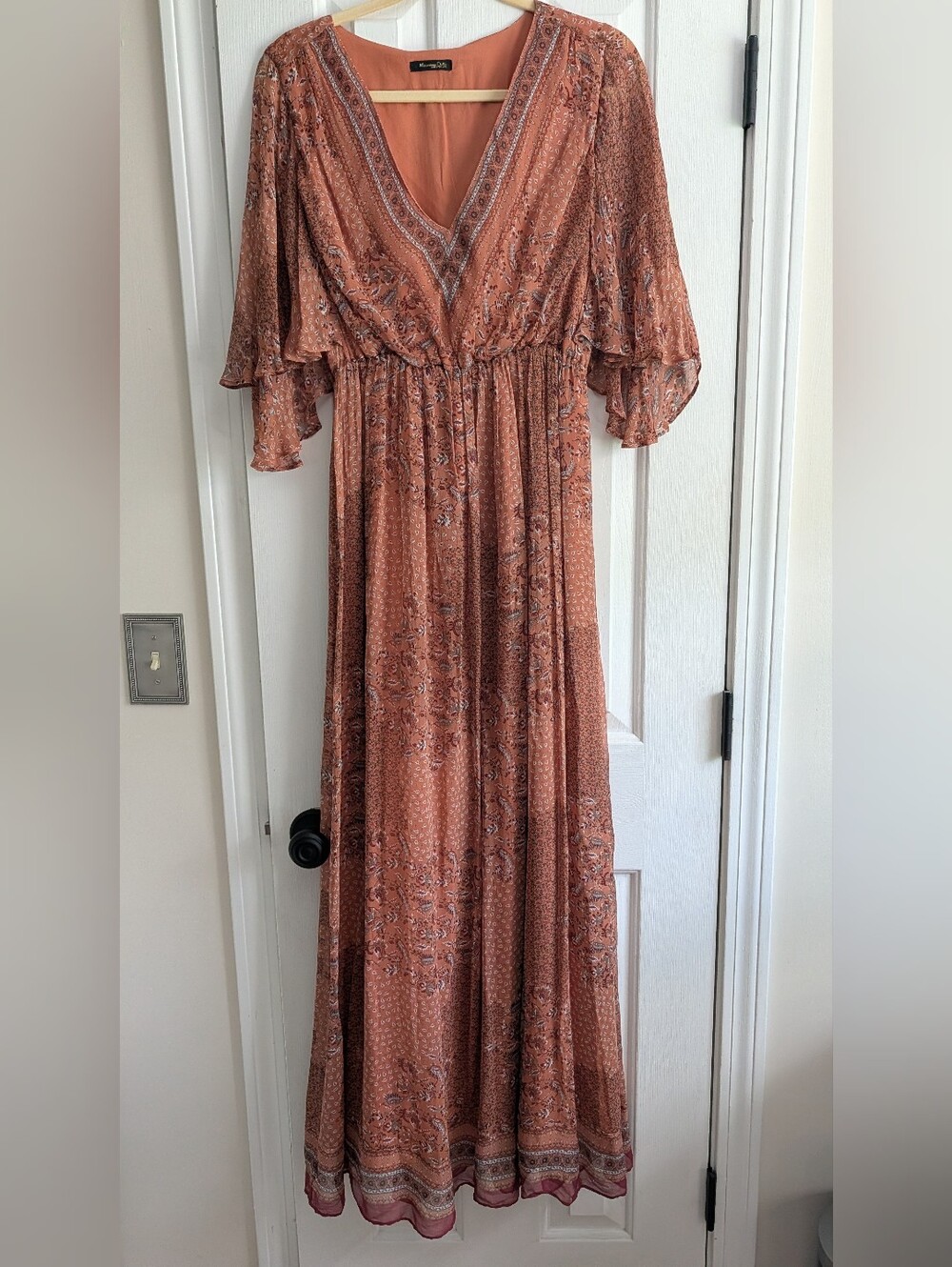 Massimo Dutti V-Neck Maxi Dress